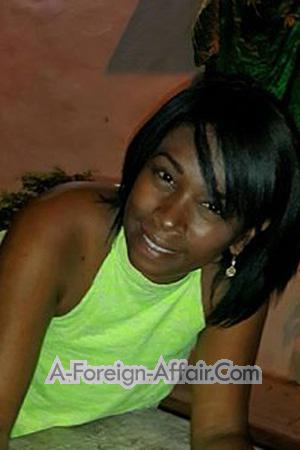 176402 - Nohelys Age: 40 - Colombia