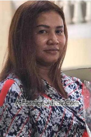 199099 - Jariyaporn Age: 45 - Thailand