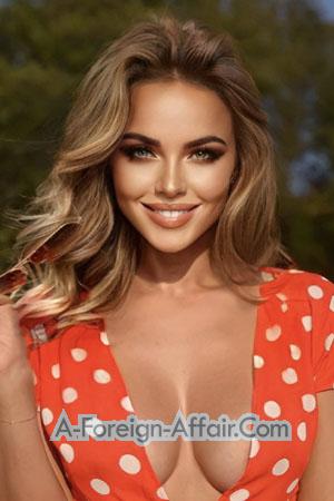 201514 - Anastasia Age: 43 - Russia