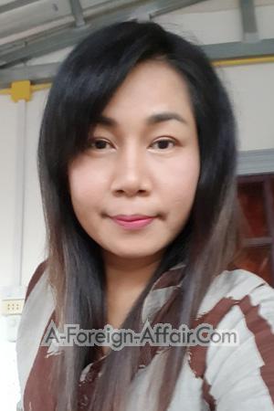 204804 - Nanthiya Age: 46 - Thailand