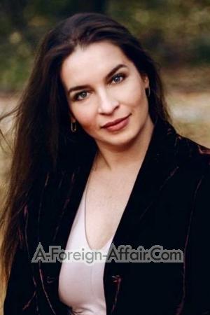 222692 - Yuliia Age: 45 - Ukraine