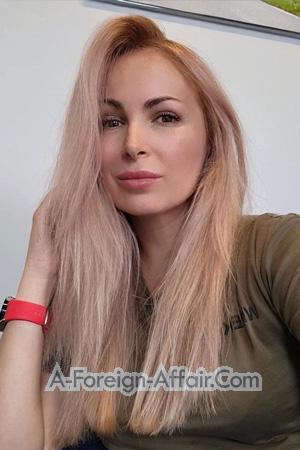 223165 - Oxana Age: 42 - Ukraine