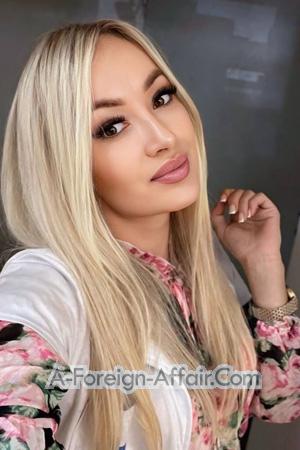 224252 - Svetlana Age: 35 - Ukraine