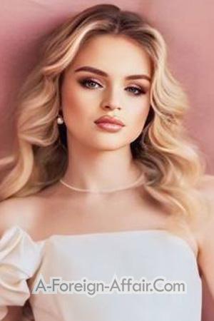 225258 - Olesia Age: 18 - Ukraine