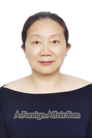 225544 - Samantha Age: 51 - China