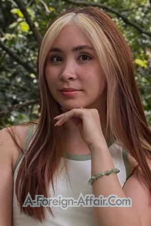 225851 - Karen Age: 23 - Colombia