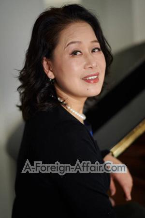 226438 - Jasmine Age: 61 - Australia