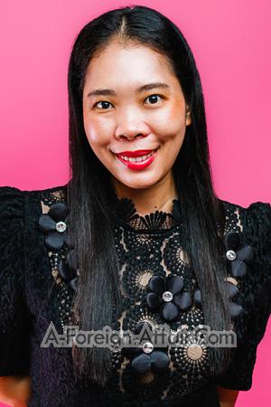 228007 - Kim Age: 39 - Thailand