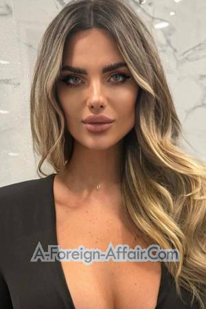 228592 - Viktoriia Age: 31 - Ukraine