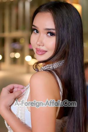 229244 - Akbota Age: 20 - Kazakhstan